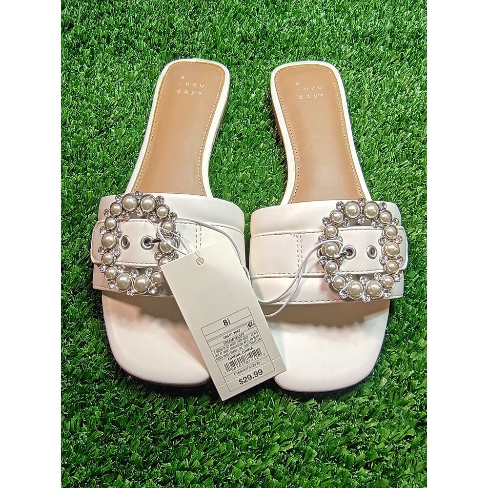A New Day Kelsey Cream Pearl Buckle Slide Sandals 8.5 NWT
